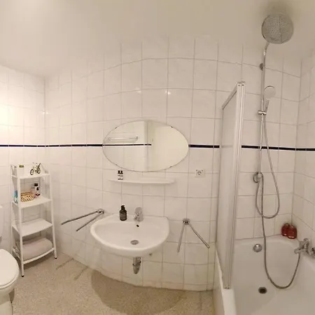 Charming Away: Close To Messe Apartment Düsseldorf